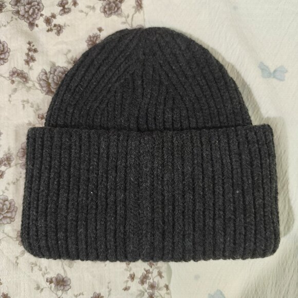 Acne Studios Ribbed Beanie Hat - Picture 2 of 5